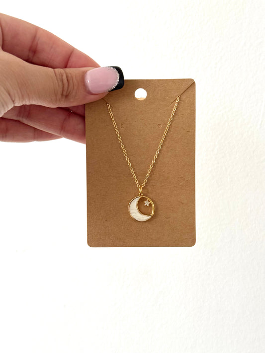 18k Moon Necklace