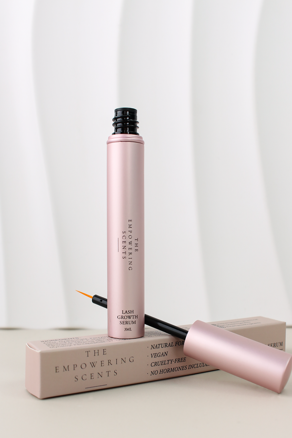 The Empowering Scents Natural Lash Serum